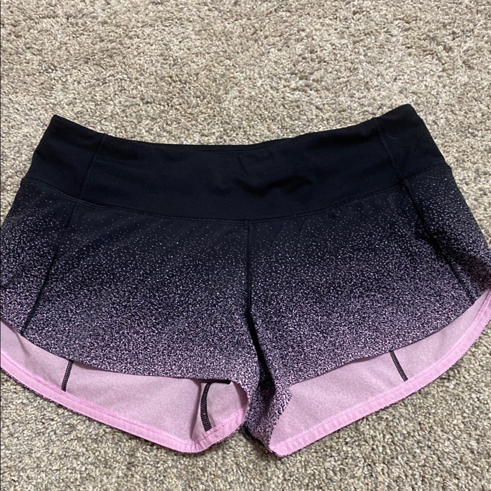 Lululemon Athletica Black and Pink speed up 2.5” shorts
